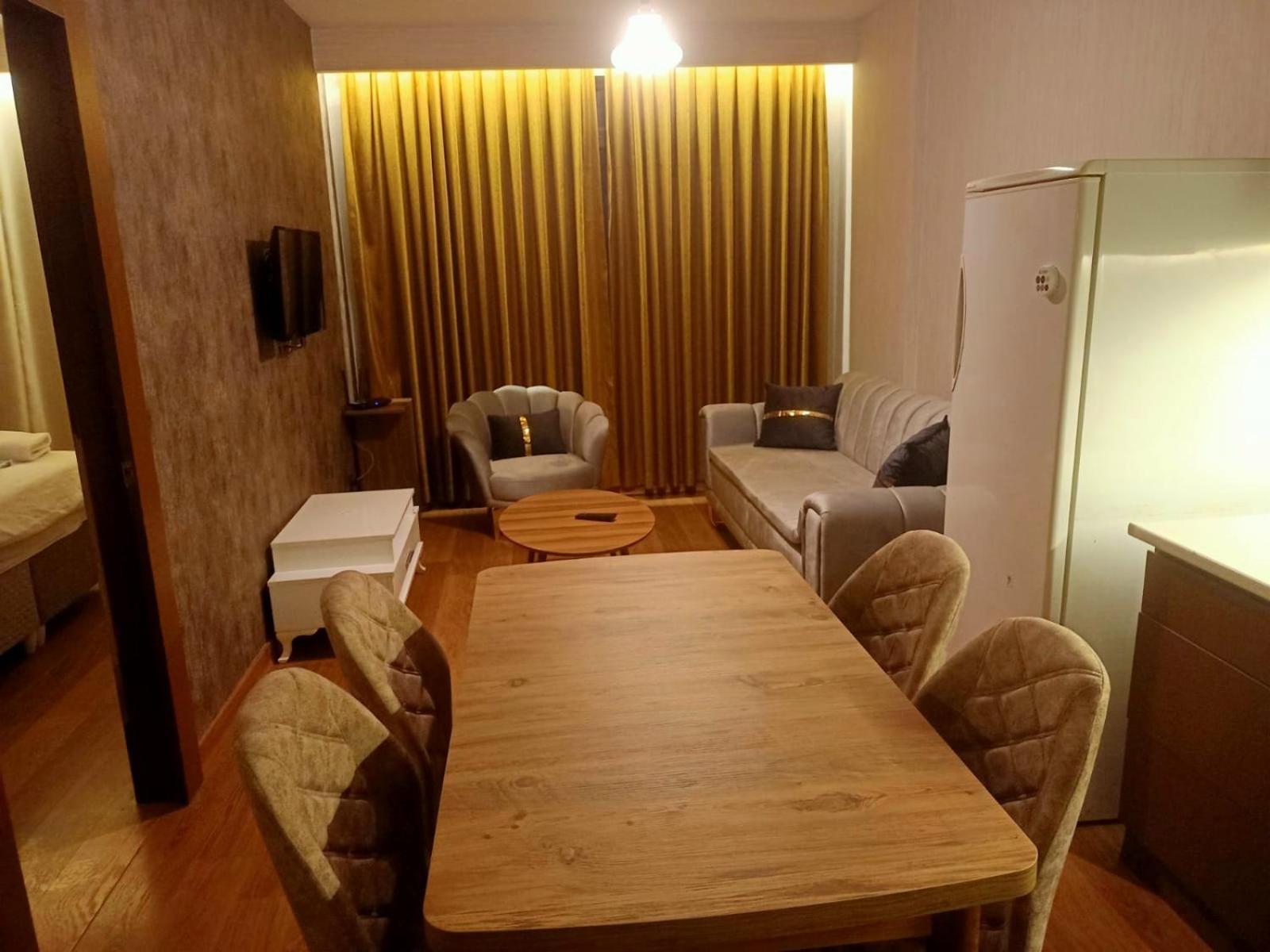 Falcon Palas Otel Istanbul Exteriör bild
